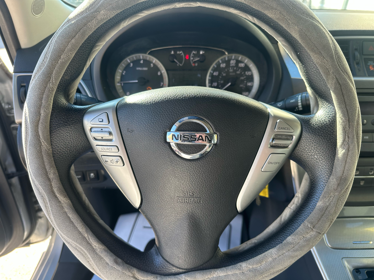 Nissan Sentra SR 2014 Nissan Sentra SR 2014