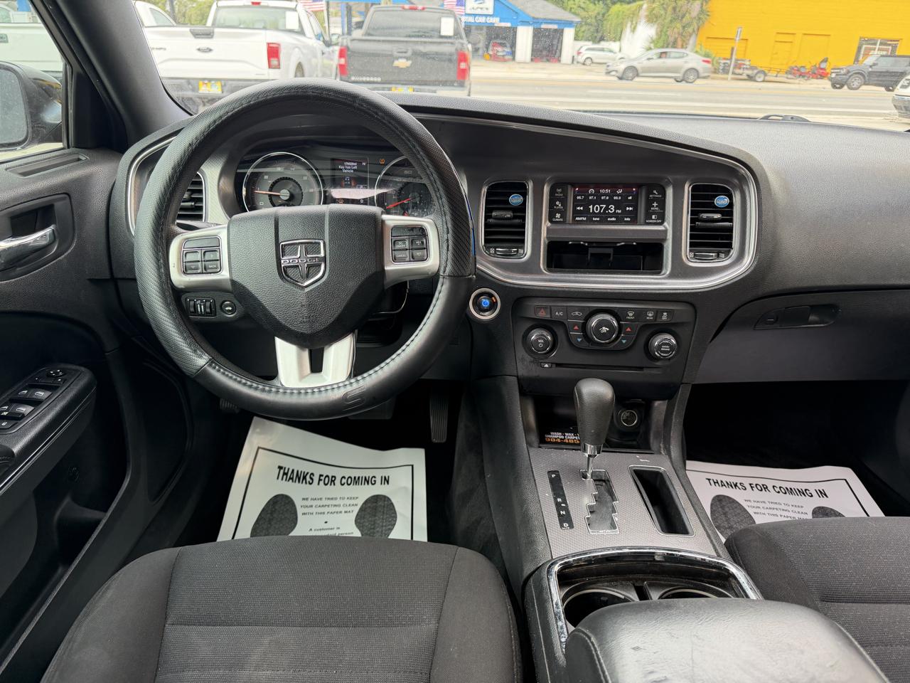 Dodge Charger SE 2013