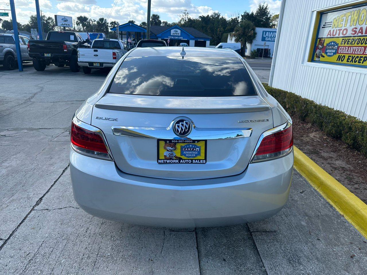 Buick LaCrosse CX 2010