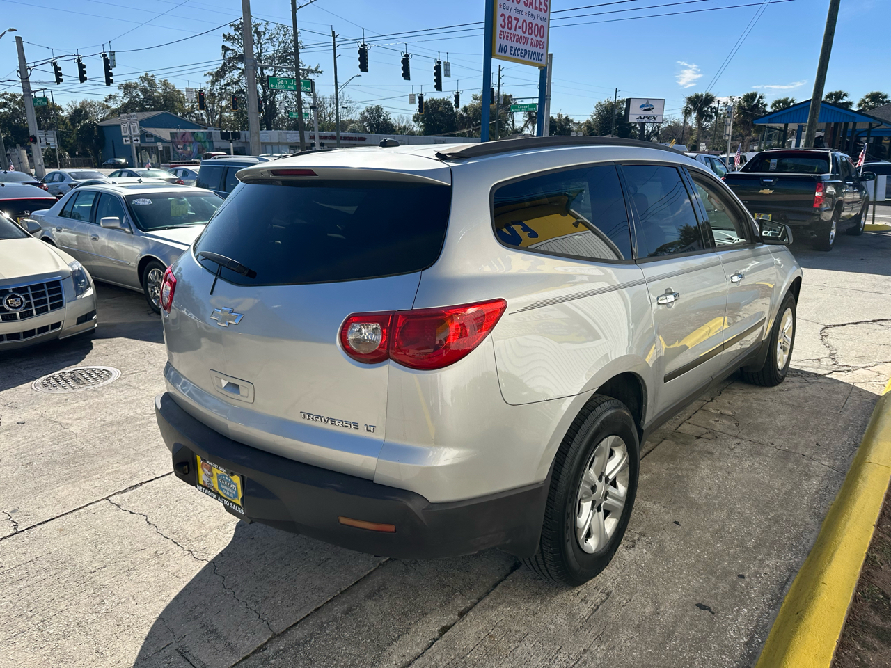 Chevrolet Traverse LT 2011