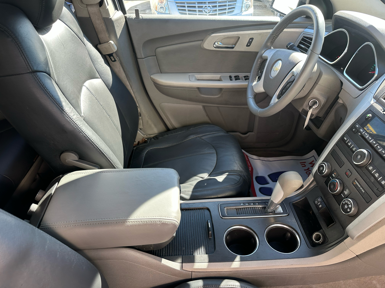 Chevrolet Traverse LT 2011