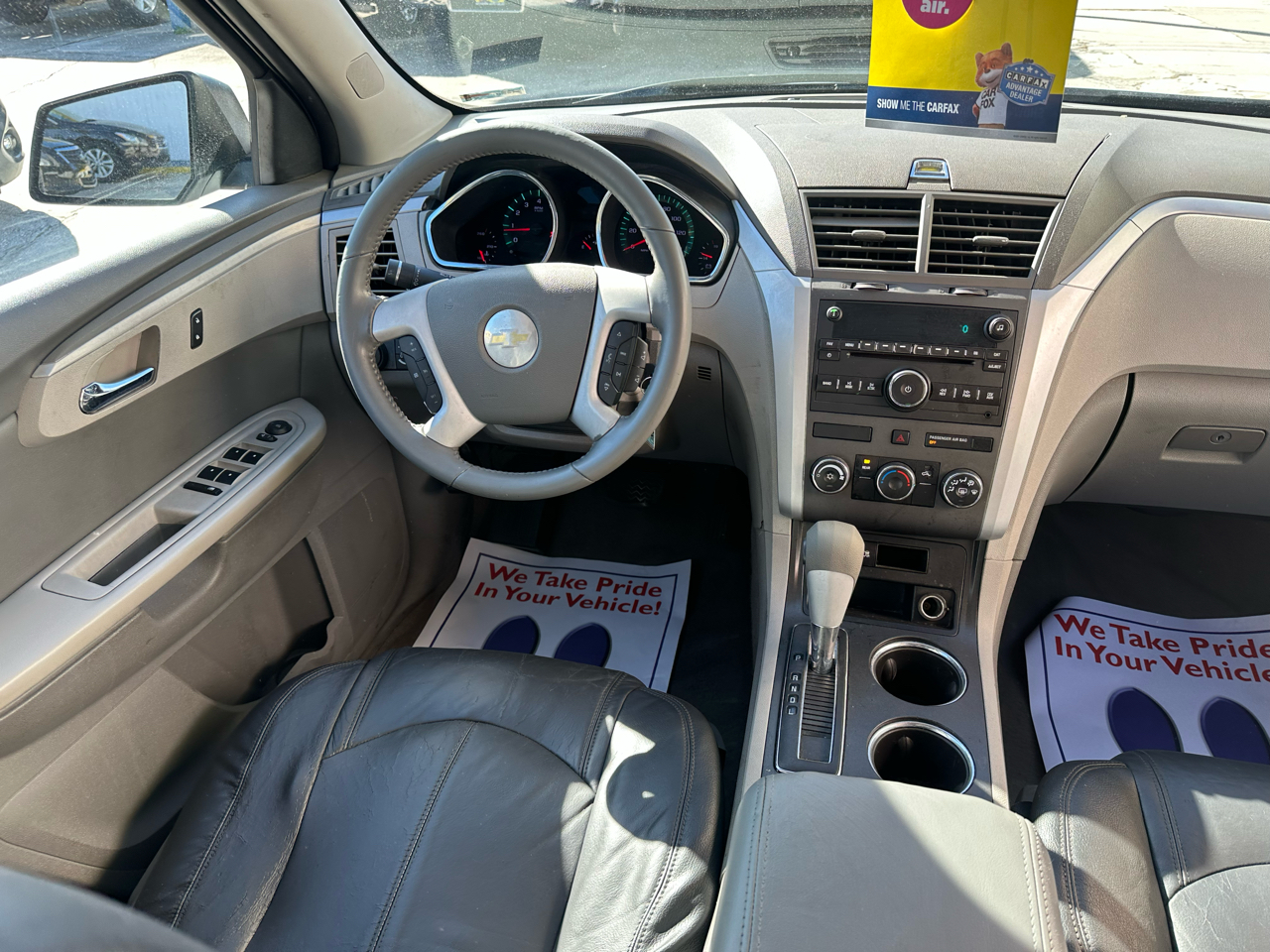 Chevrolet Traverse LT 2011