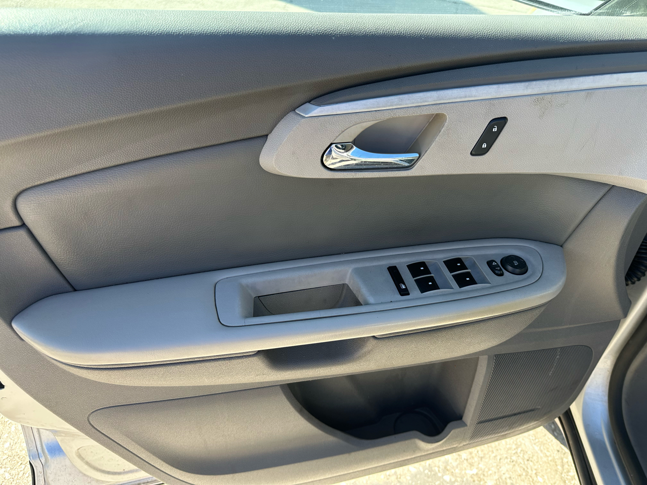 Chevrolet Traverse LT 2011