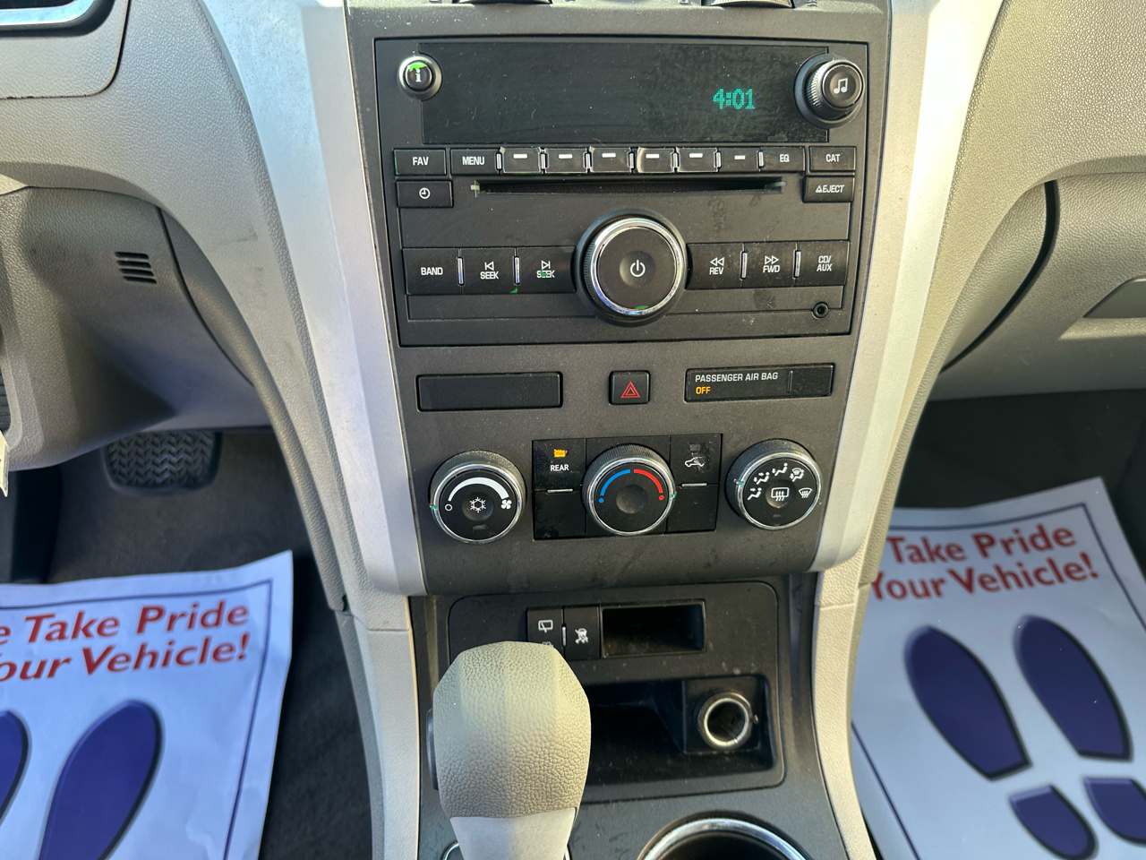 Chevrolet Traverse LT 2011