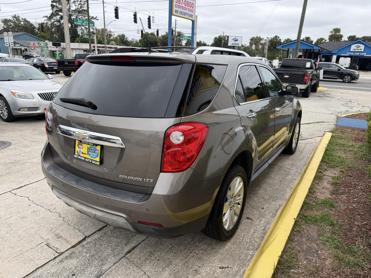 Chevrolet Equinox LTZ 2WD 2011