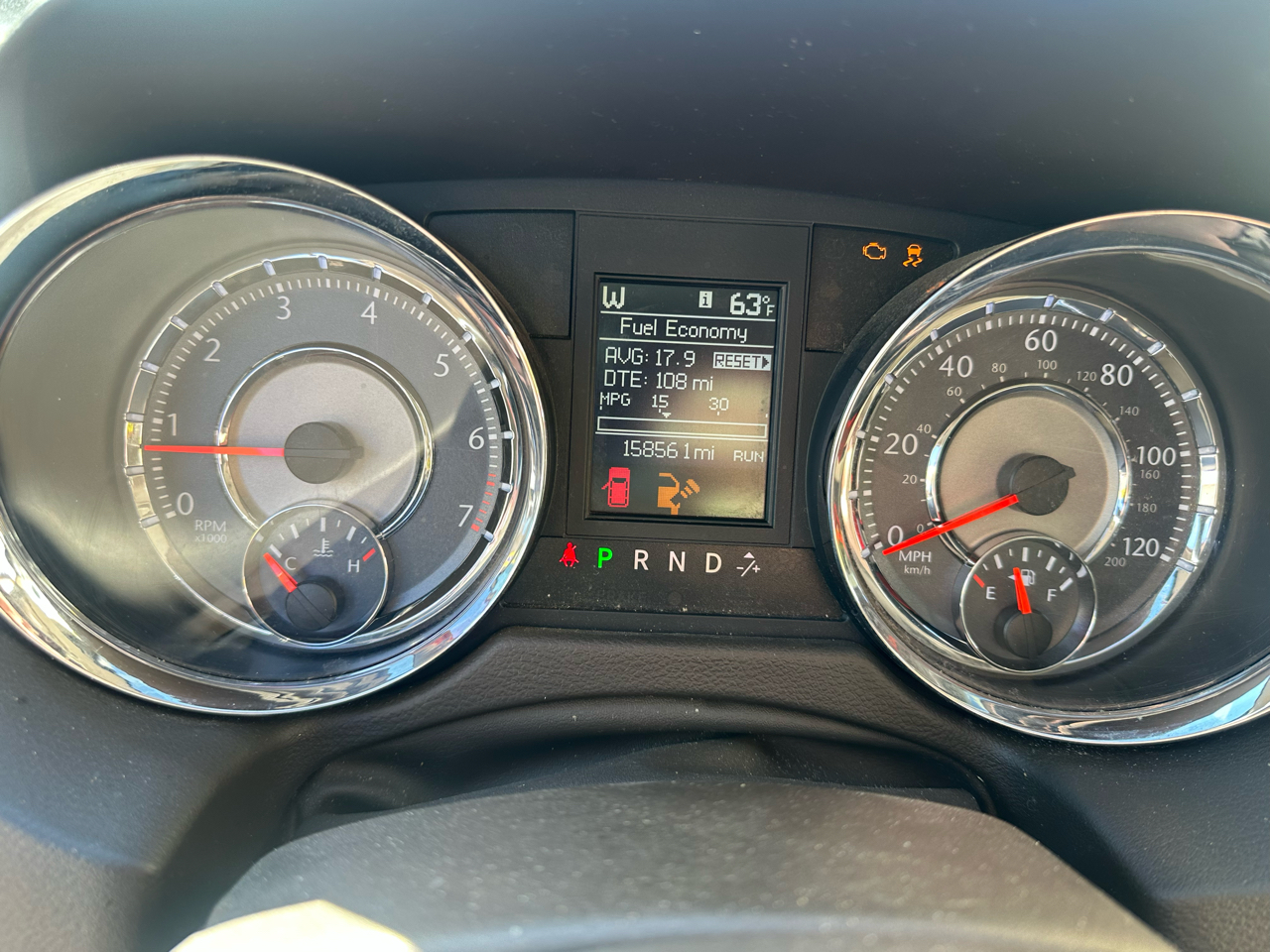 Chrysler Town & Country Touring-L 2012