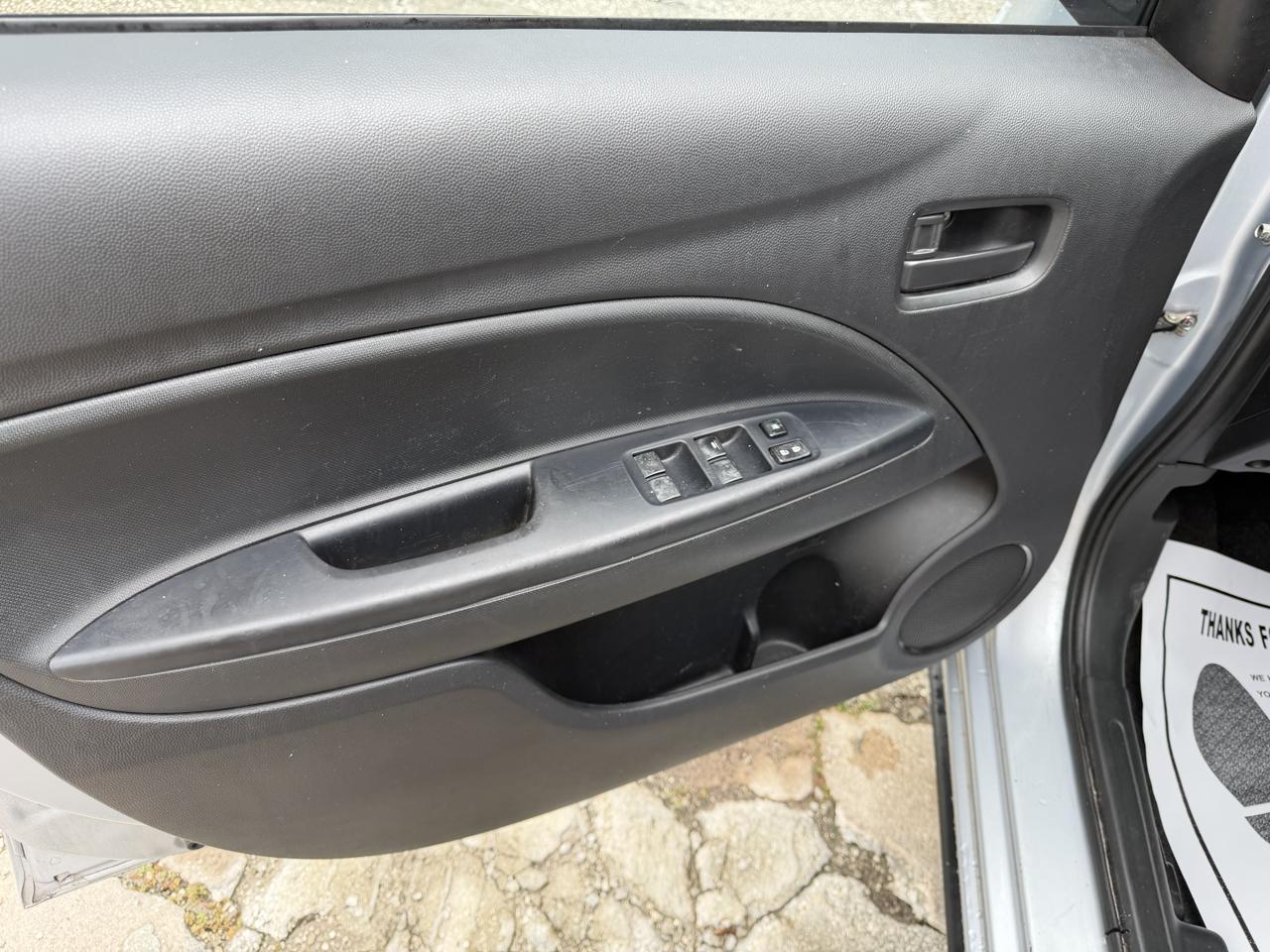 Mitsubishi Mirage  2019