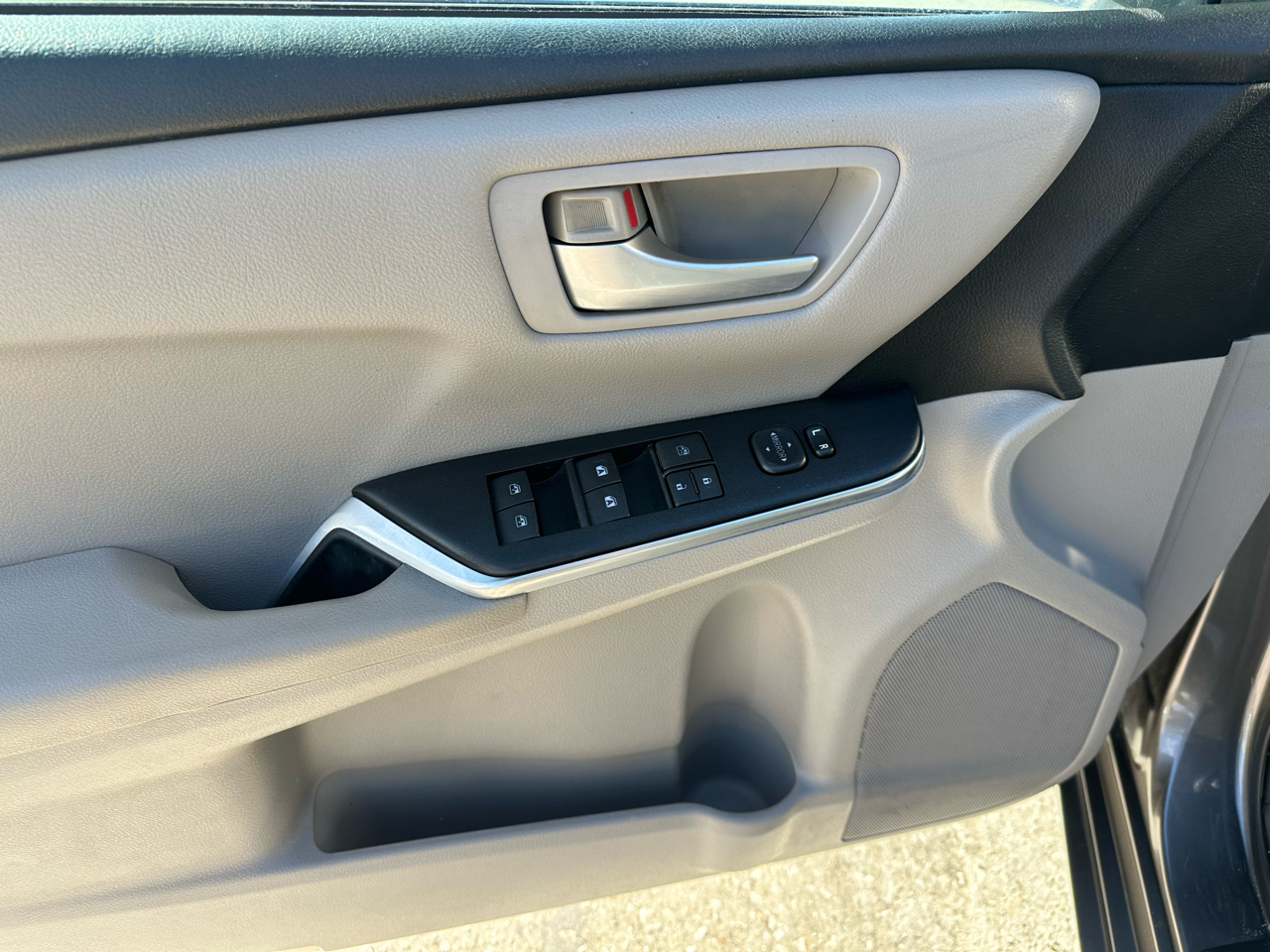 Toyota Camry SE 2015