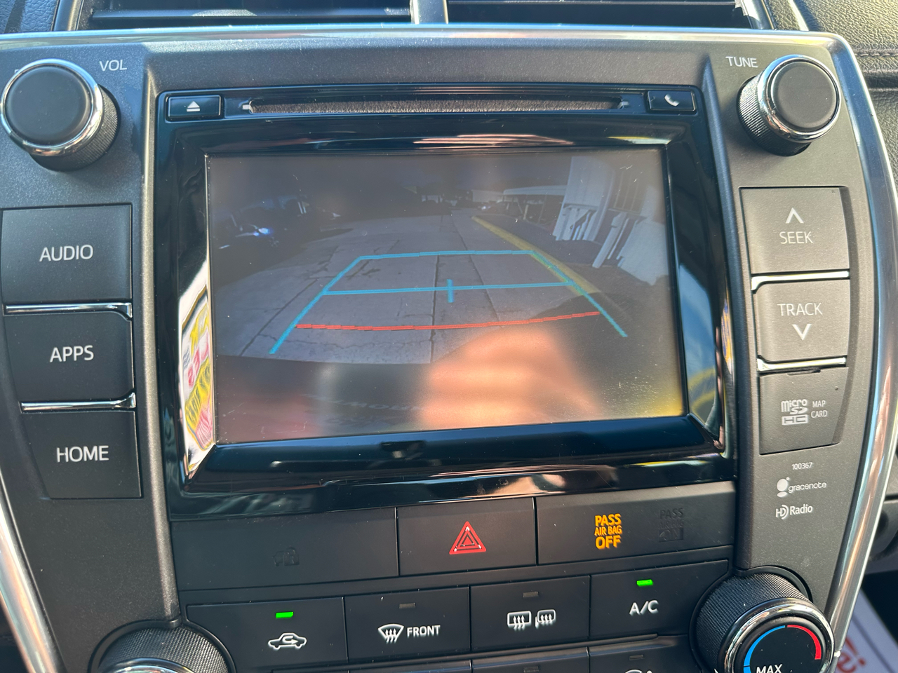 Toyota Camry SE 2015