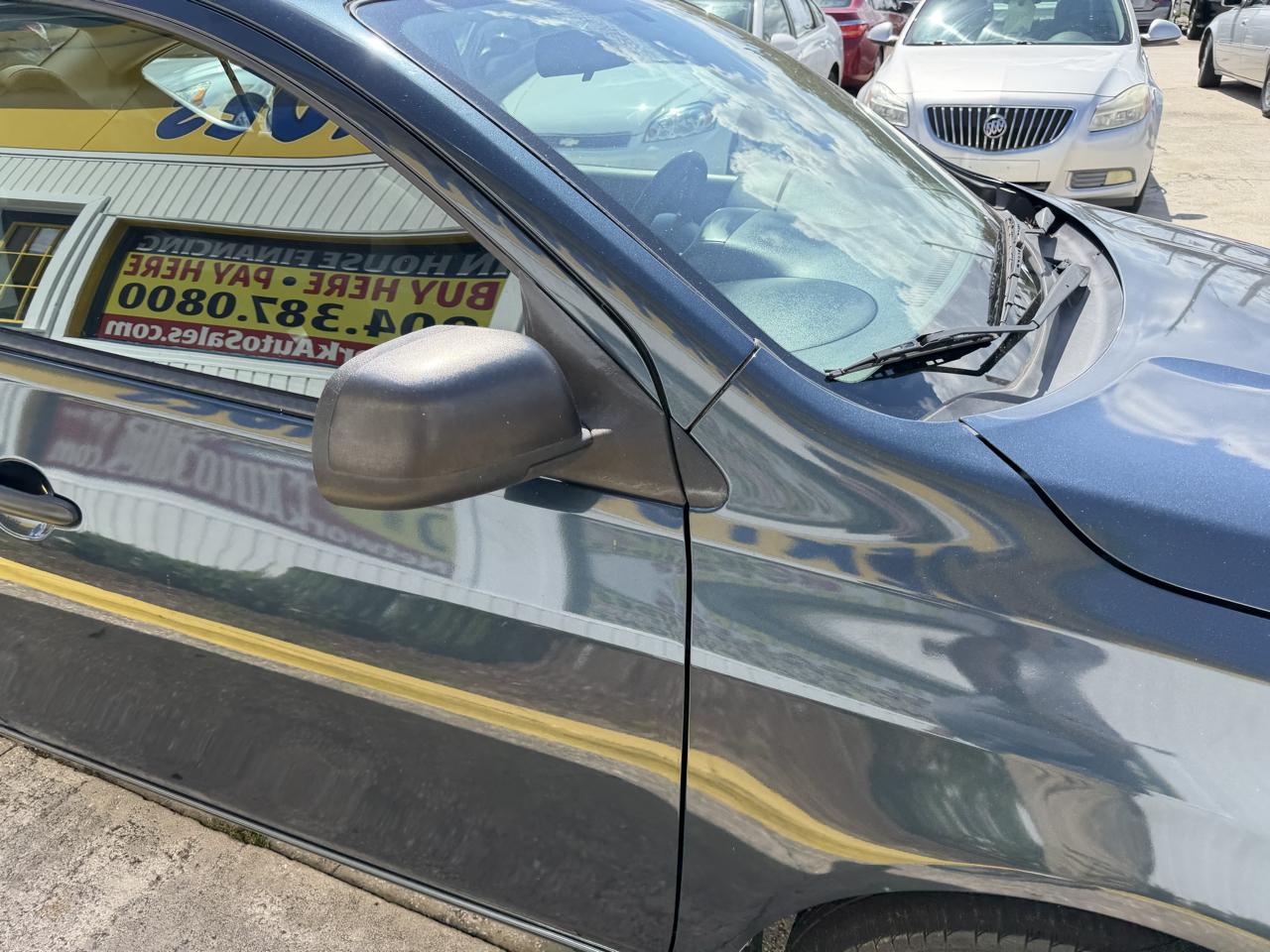 Nissan Versa  2015
