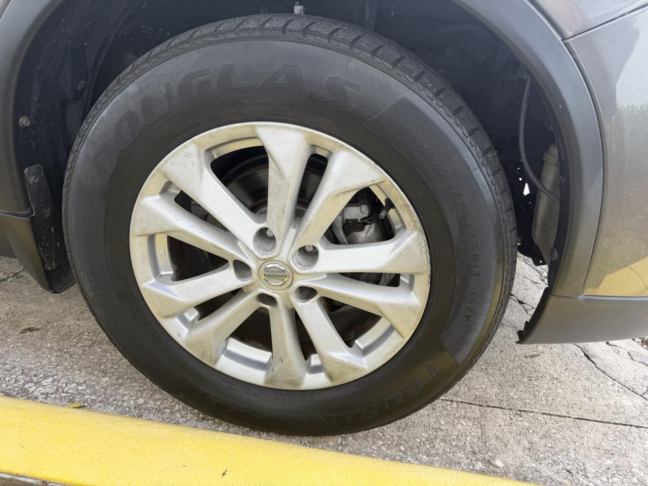 Nissan Rogue SV AWD 2016