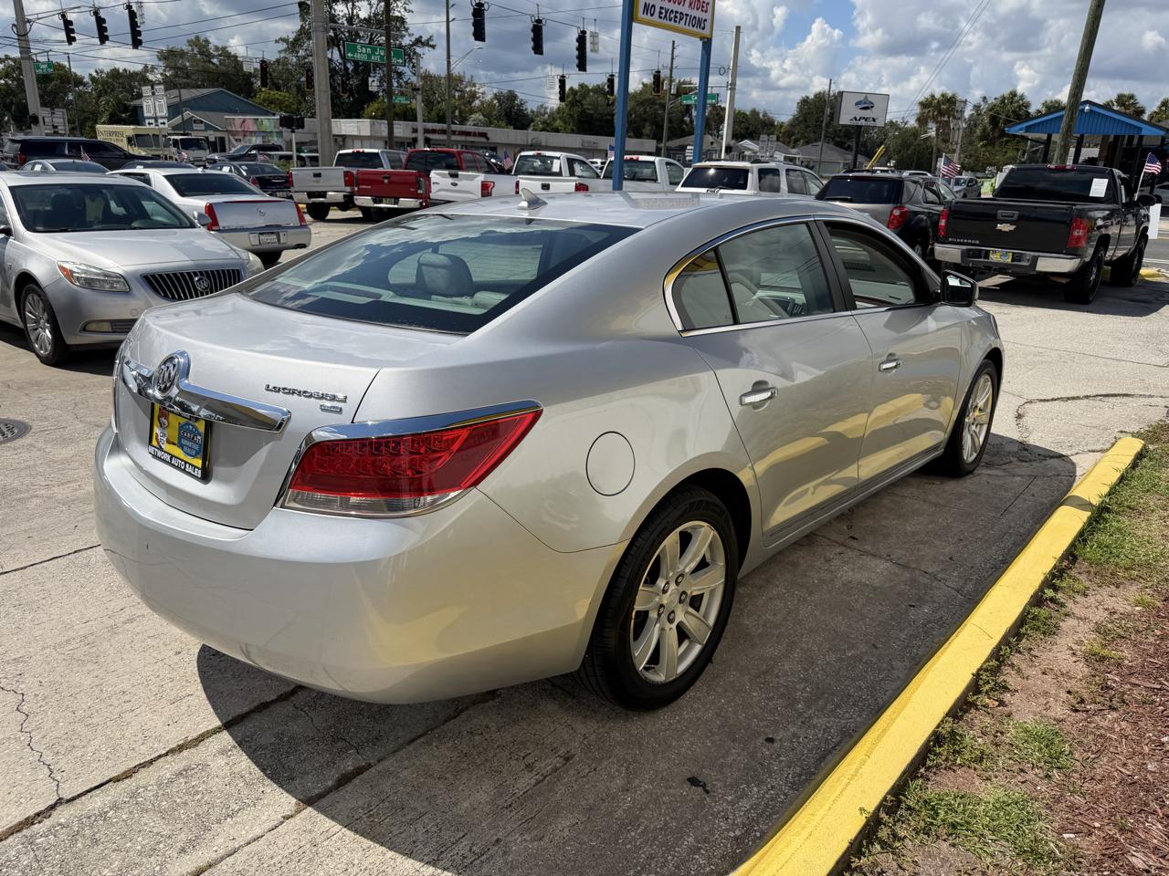 Buick LaCrosse CXL FWD 2011