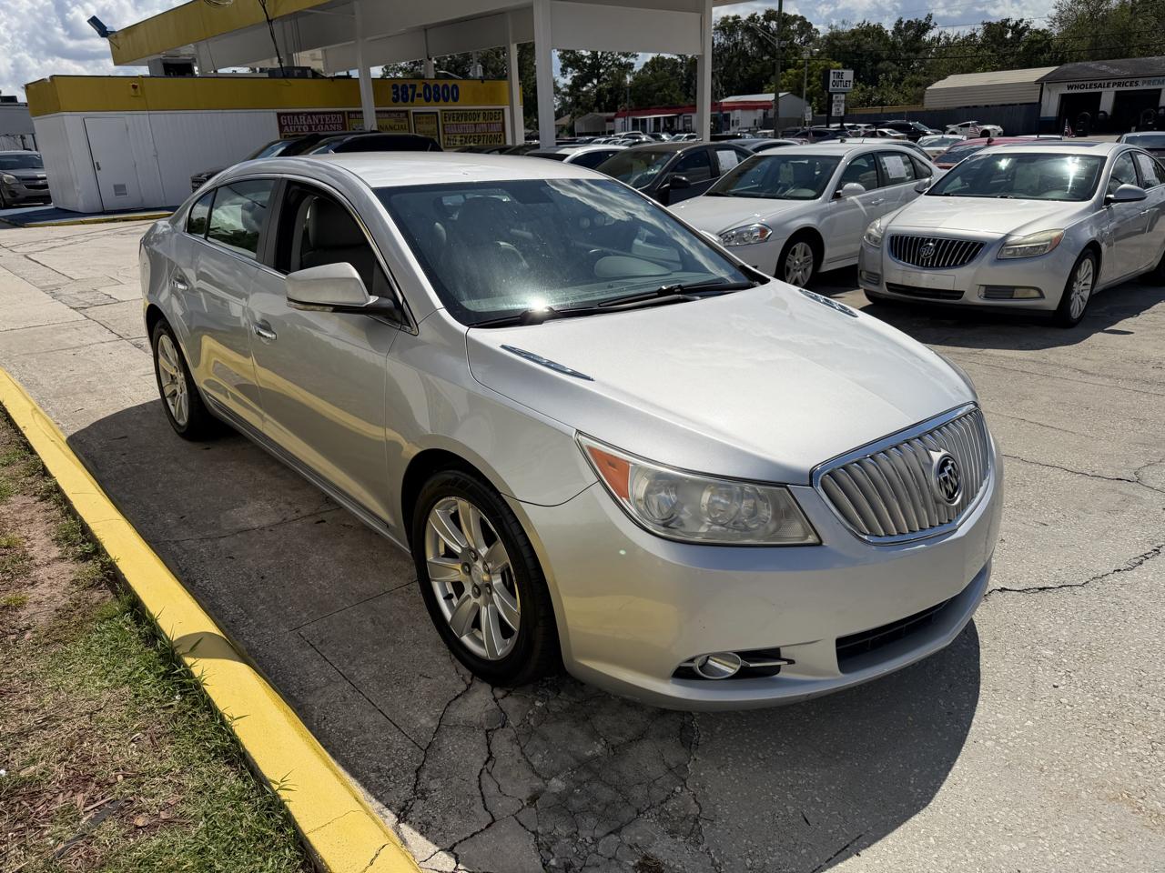Buick LaCrosse CXL FWD 2011