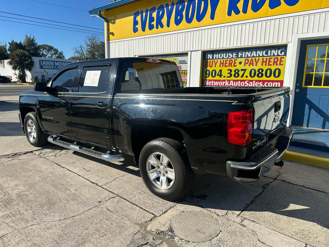 Chevrolet Silverado 1500 LT Crew Cab 2WD 2017