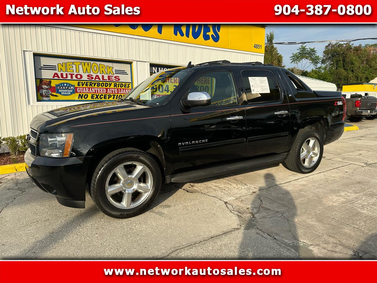 2012 Chevrolet Avalanche LT 2WD