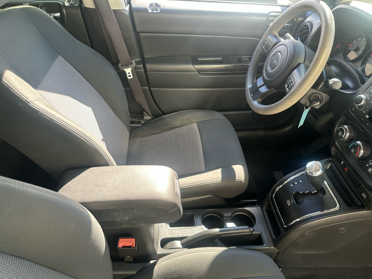 Jeep Compass Sport FWD 2012