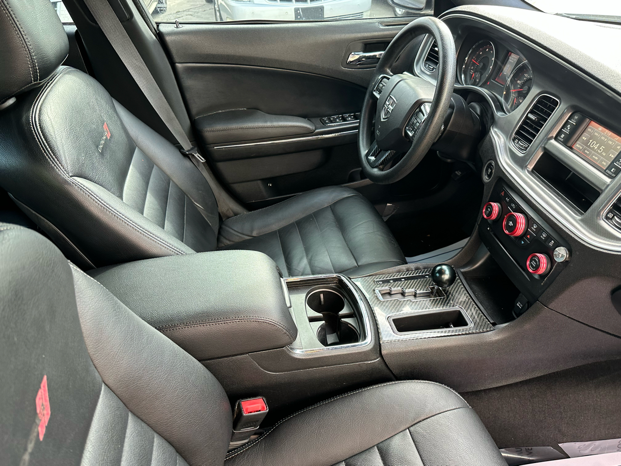 Dodge Charger SE 2014