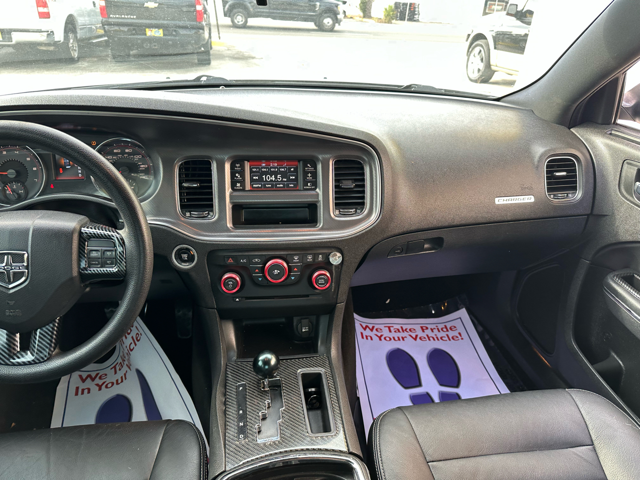 Dodge Charger SE 2014