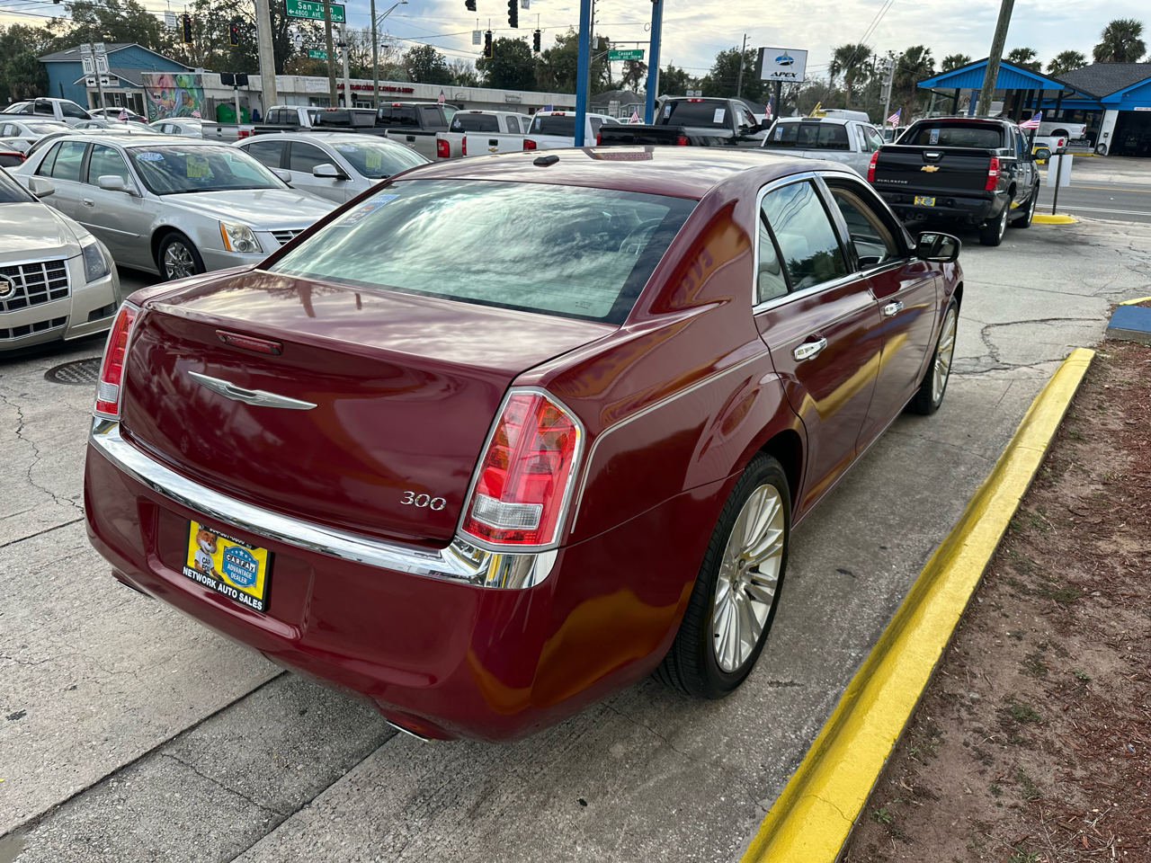 Chrysler 300 Limited RWD 2011