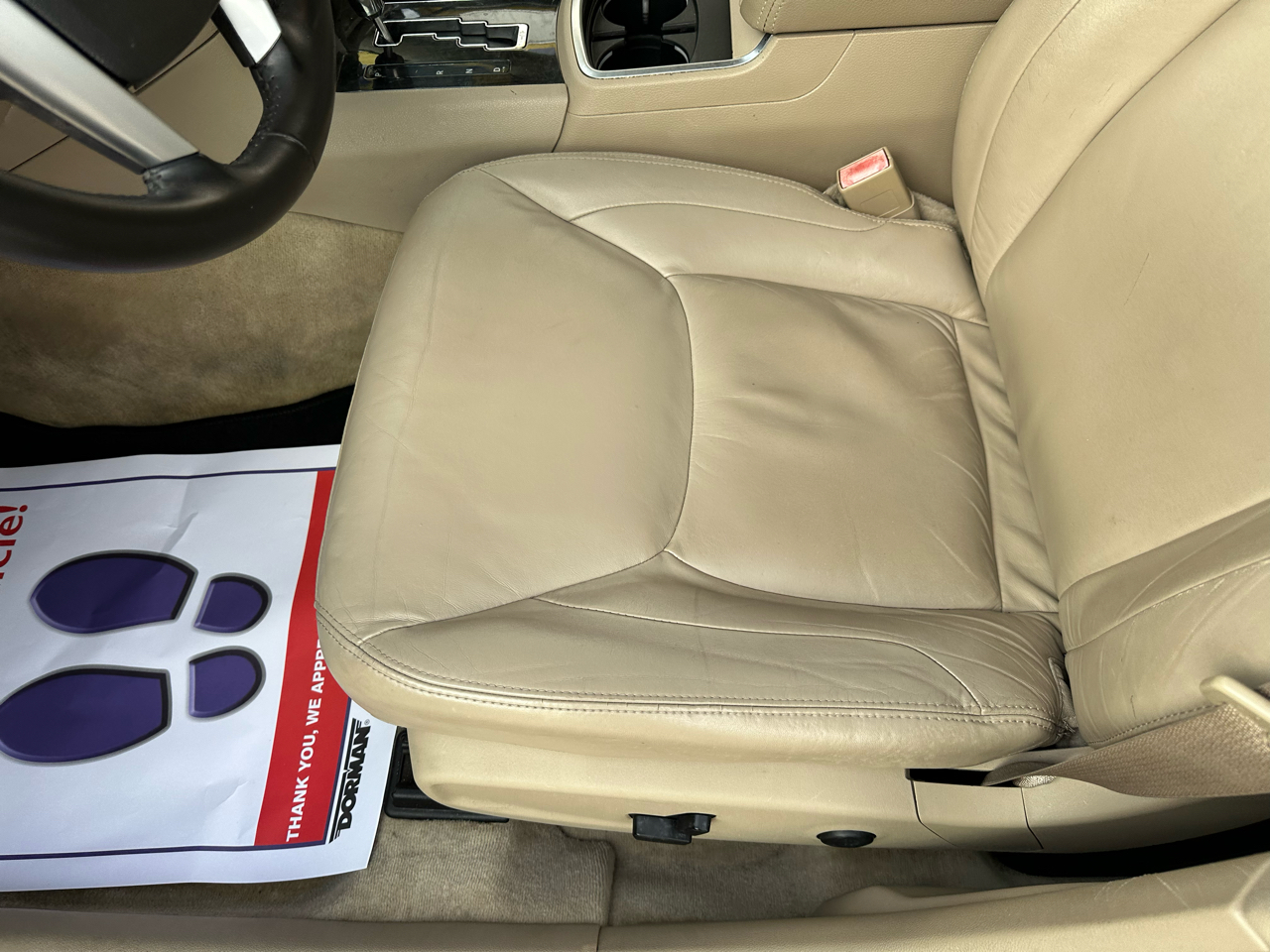 Chrysler 300 Limited RWD 2011