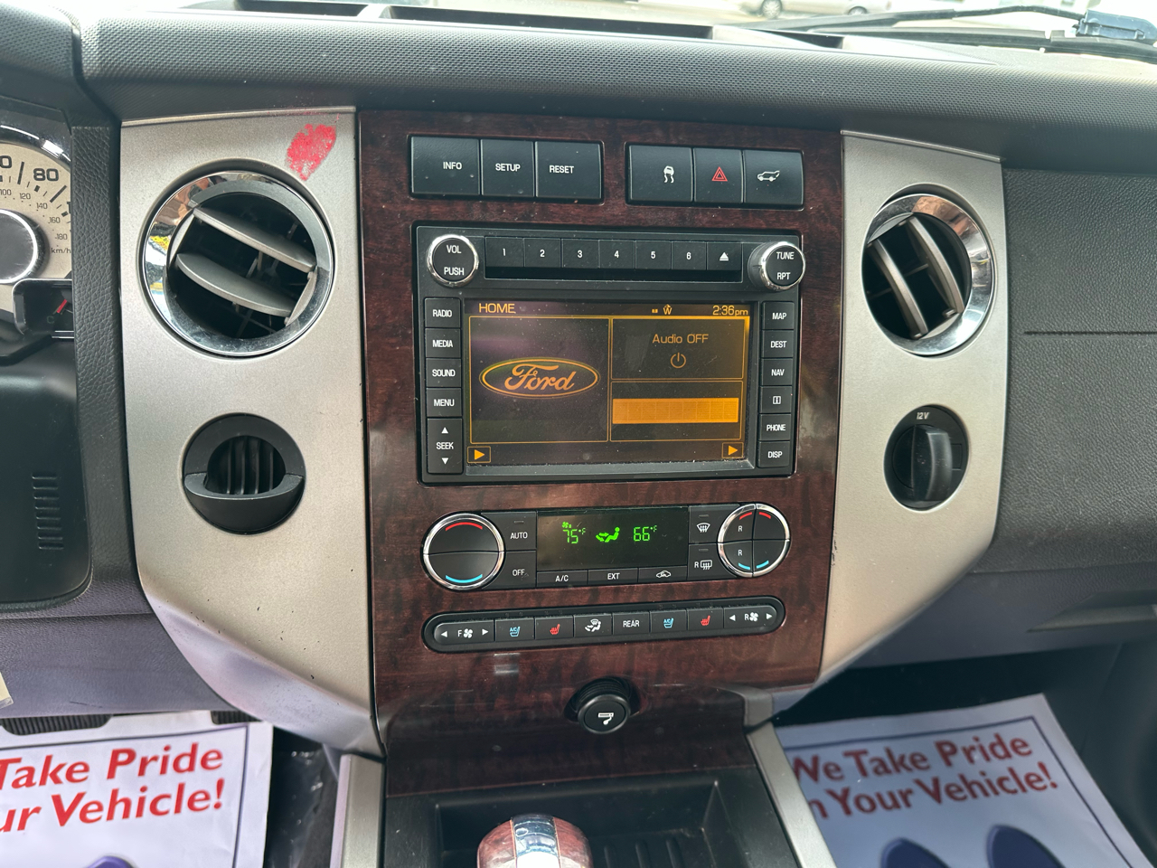 Ford Expedition Eddie Bauer 2WD 2010