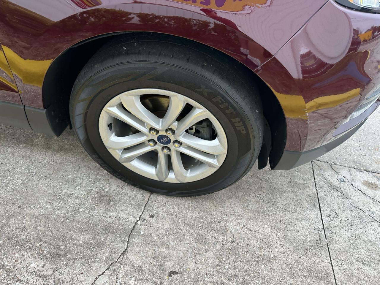 Ford Edge SEL FWD 2019