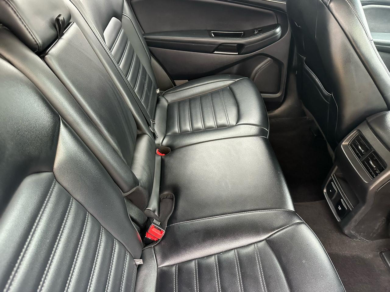 Ford Edge SEL FWD 2019