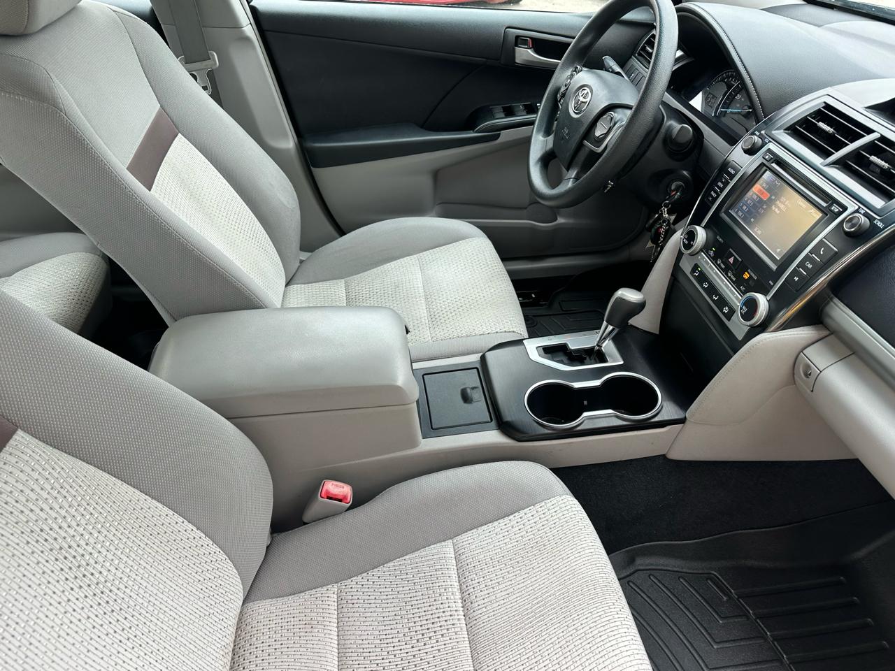 Toyota Camry L 2012