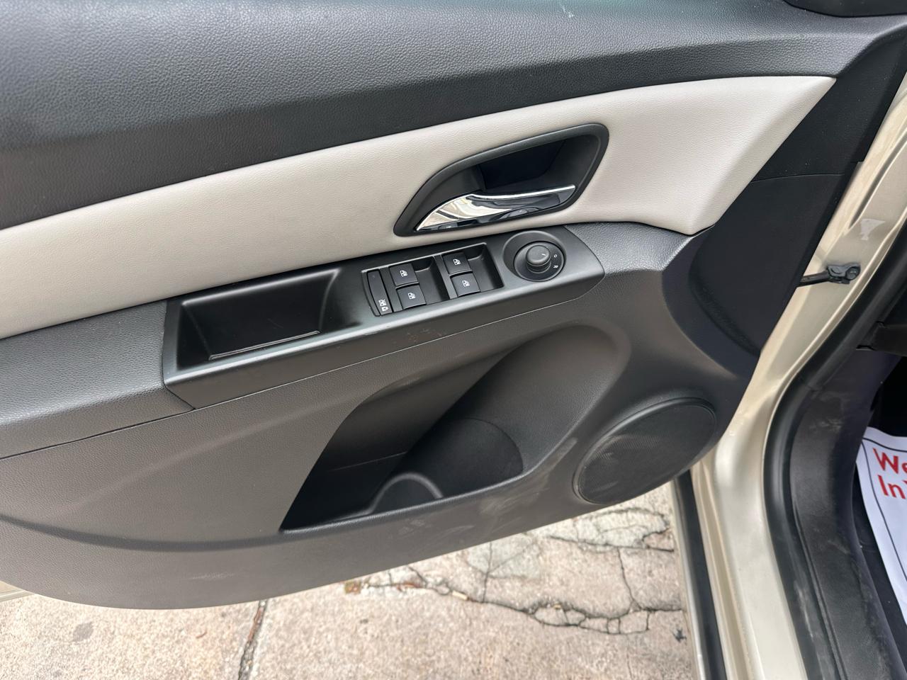 Chevrolet Cruze 1LT Auto 2013