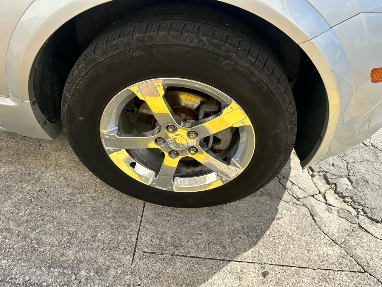 Chevrolet Captiva Sport 1LT FWD 2013