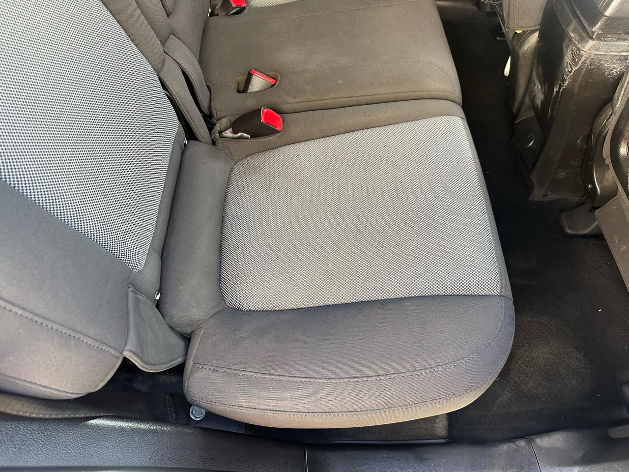 Chevrolet Captiva Sport 1LT FWD 2013