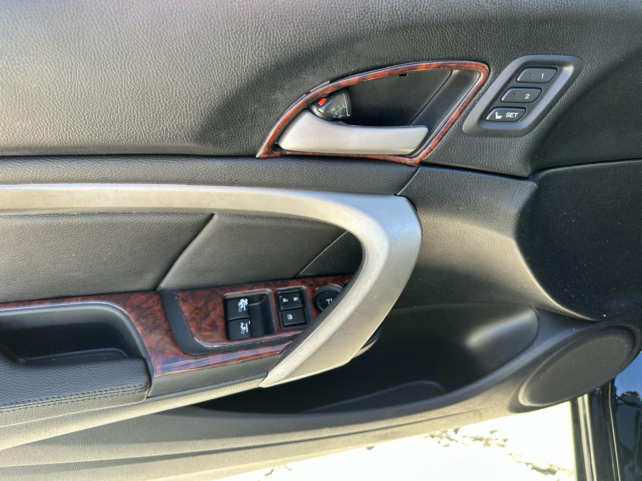 Honda Accord EX-L V-6 Coupe AT 2011