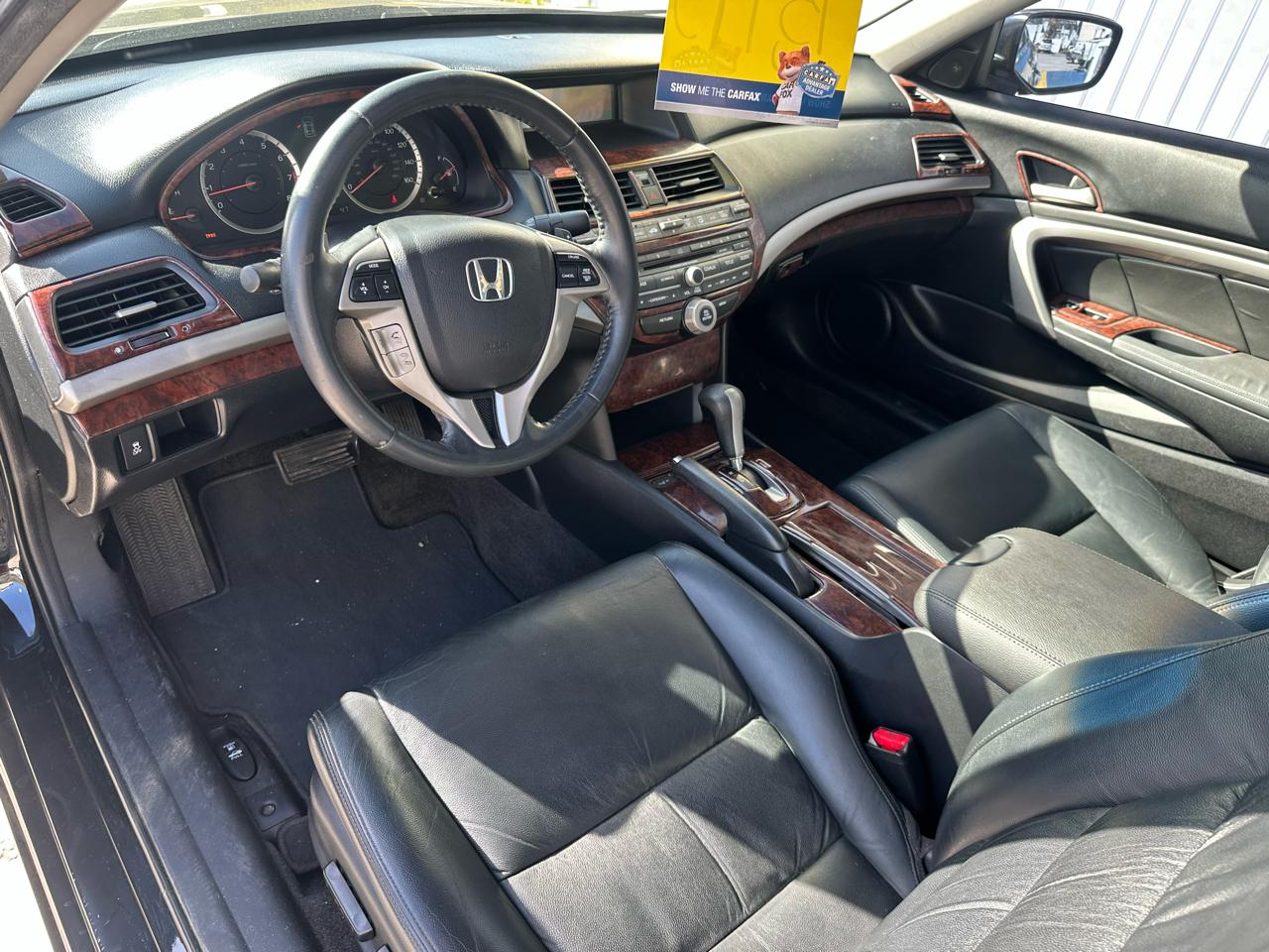 Honda Accord EX-L V-6 Coupe AT 2011