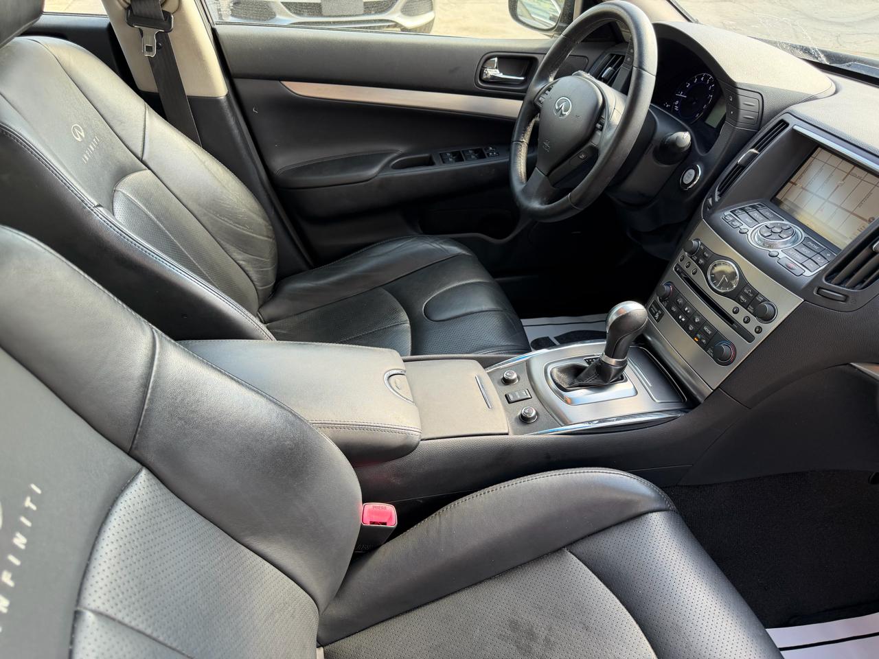 Infiniti G Sedan 37x AWD 2013