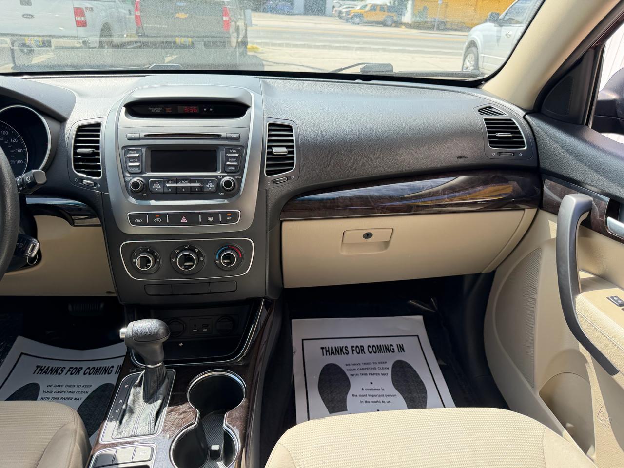 Kia Sorento LX V6 FWD 2015