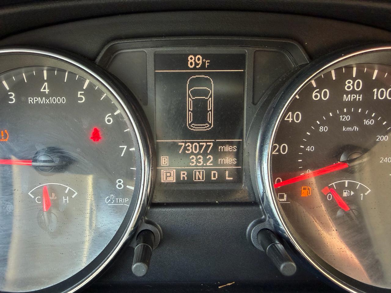 Nissan Rogue S FWD Krom Edition 2012