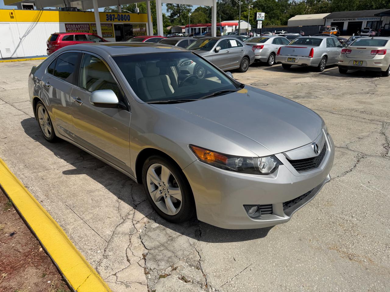 Acura TSX 5-Speed AT with Tech Package 2009