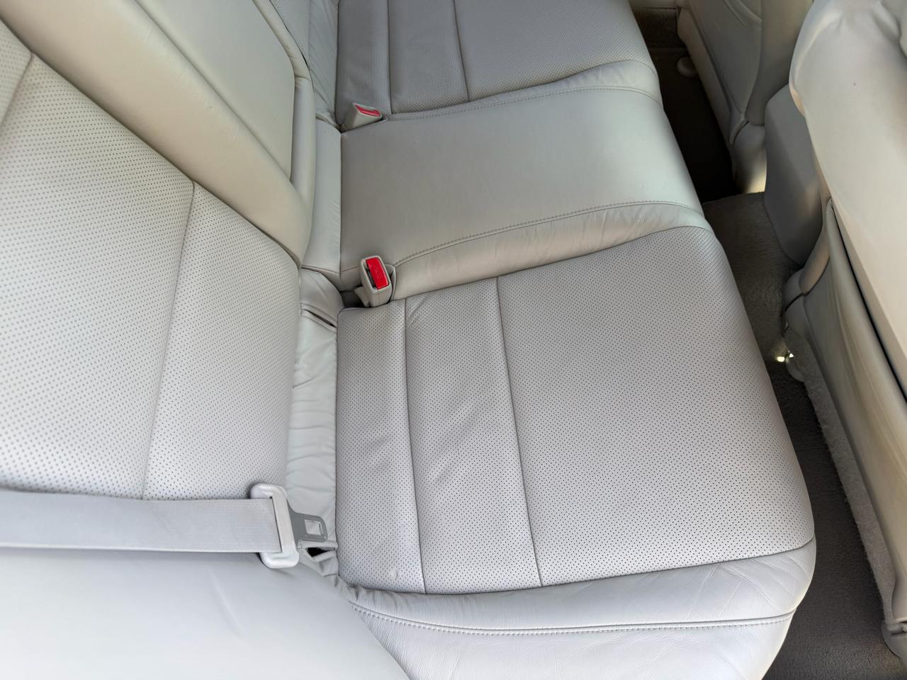 Acura TSX 5-Speed AT with Tech Package 2009