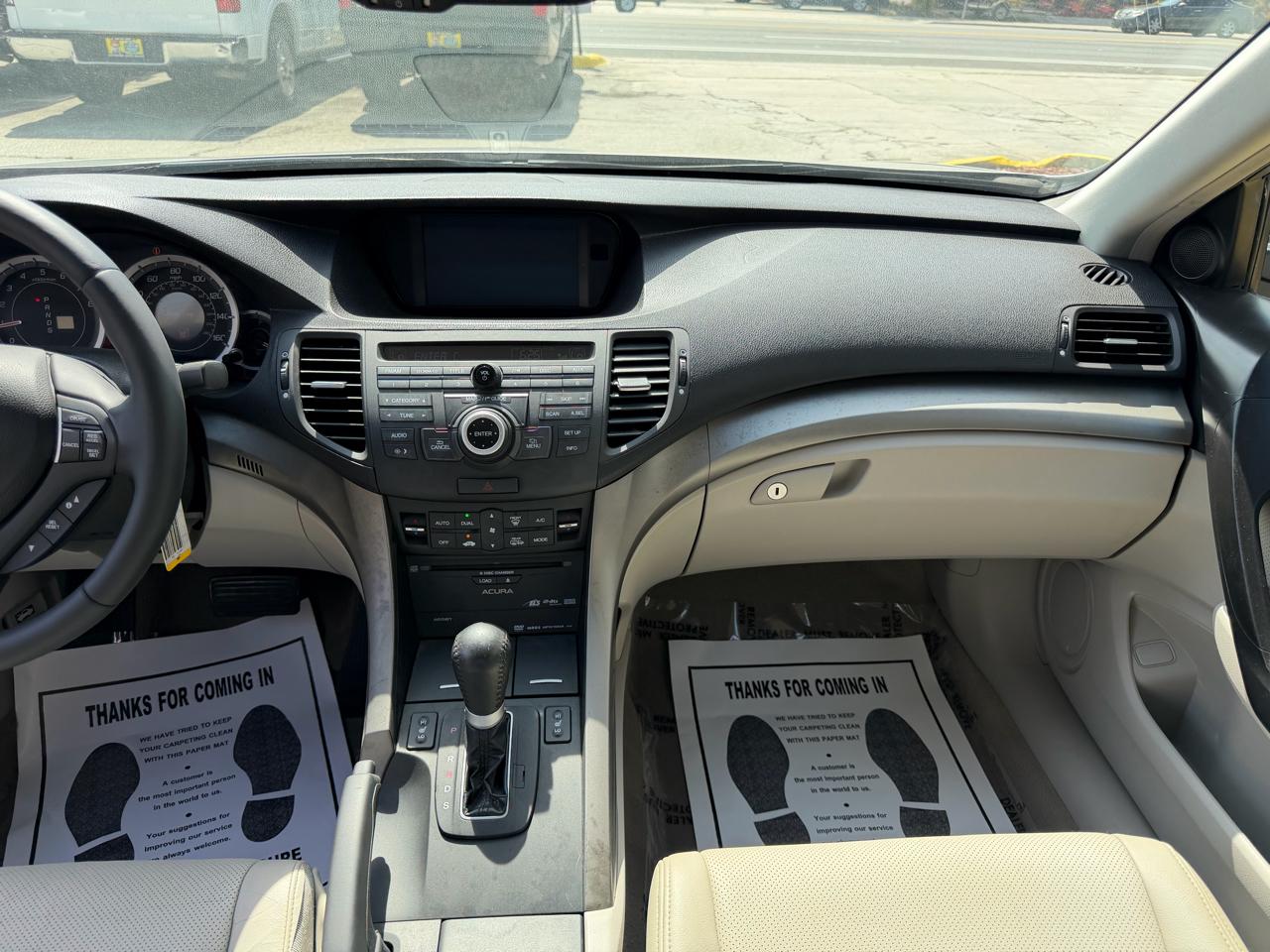 Acura TSX 5-Speed AT with Tech Package 2009