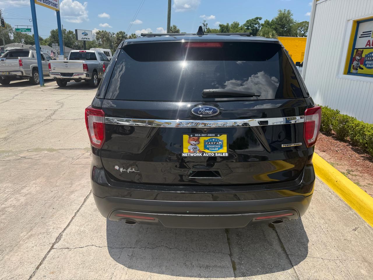 Ford Explorer Base FWD 2016