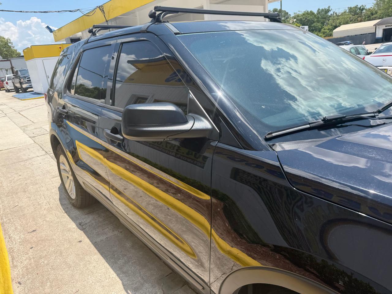 Ford Explorer Base FWD 2016