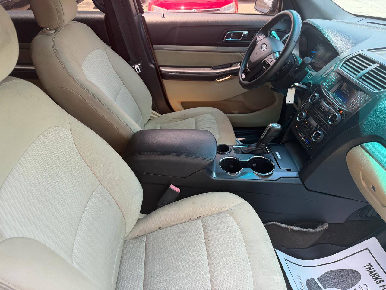 Ford Explorer Base FWD 2016