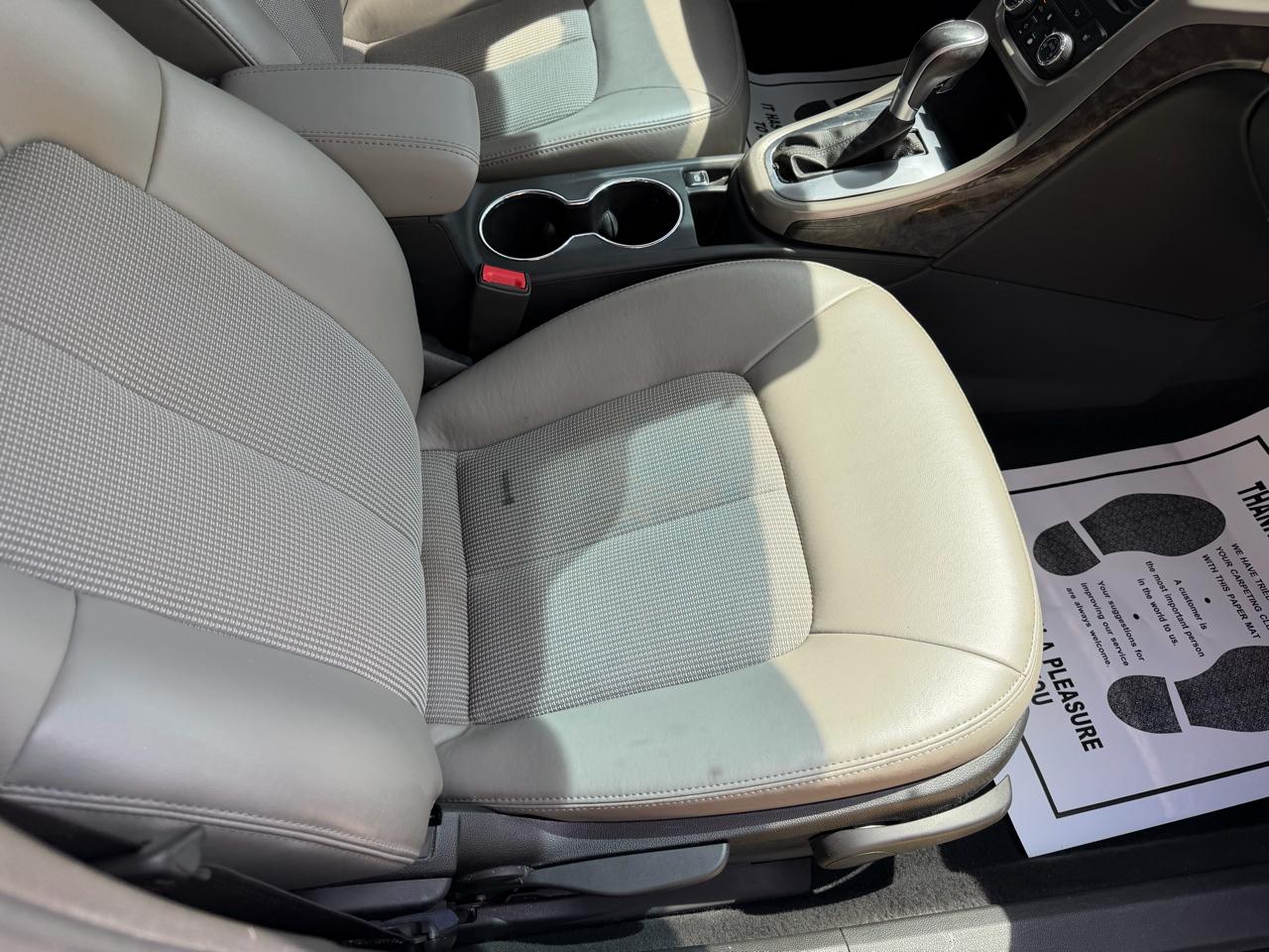Buick Verano Base 2016