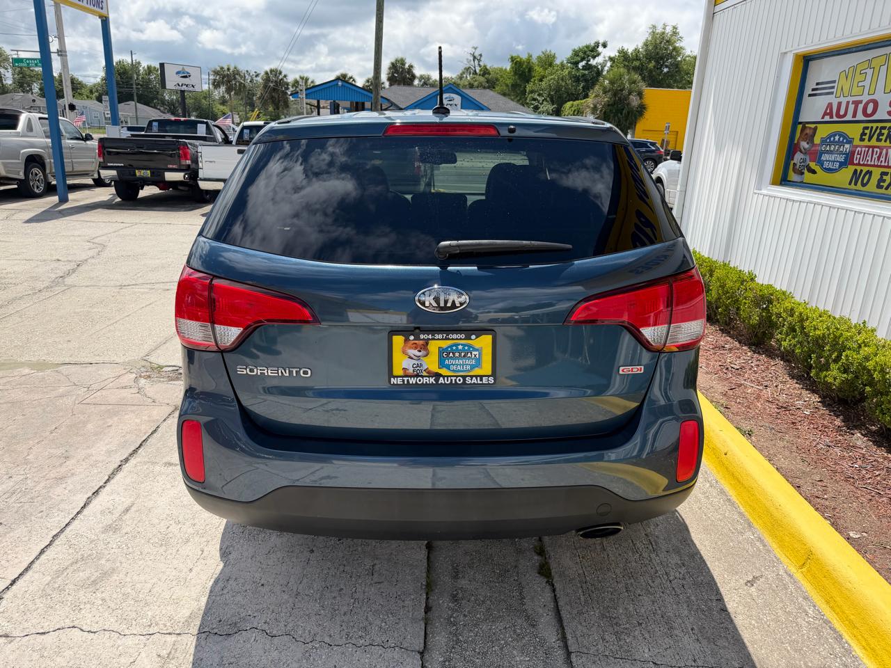 Kia Sorento LX 2WD 2014