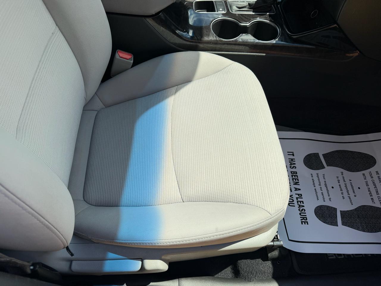 Kia Sorento LX 2WD 2014