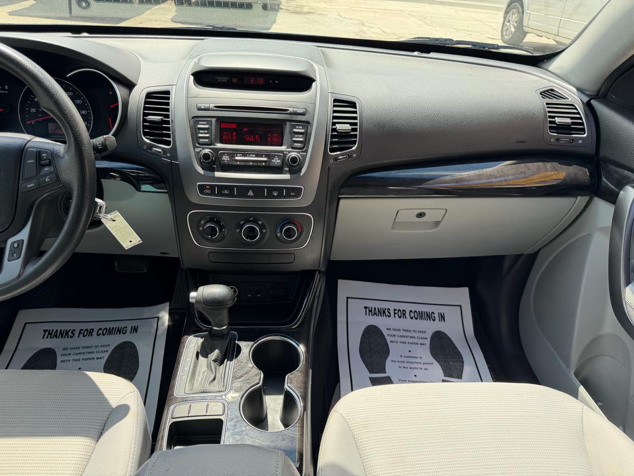 Kia Sorento LX 2WD 2014