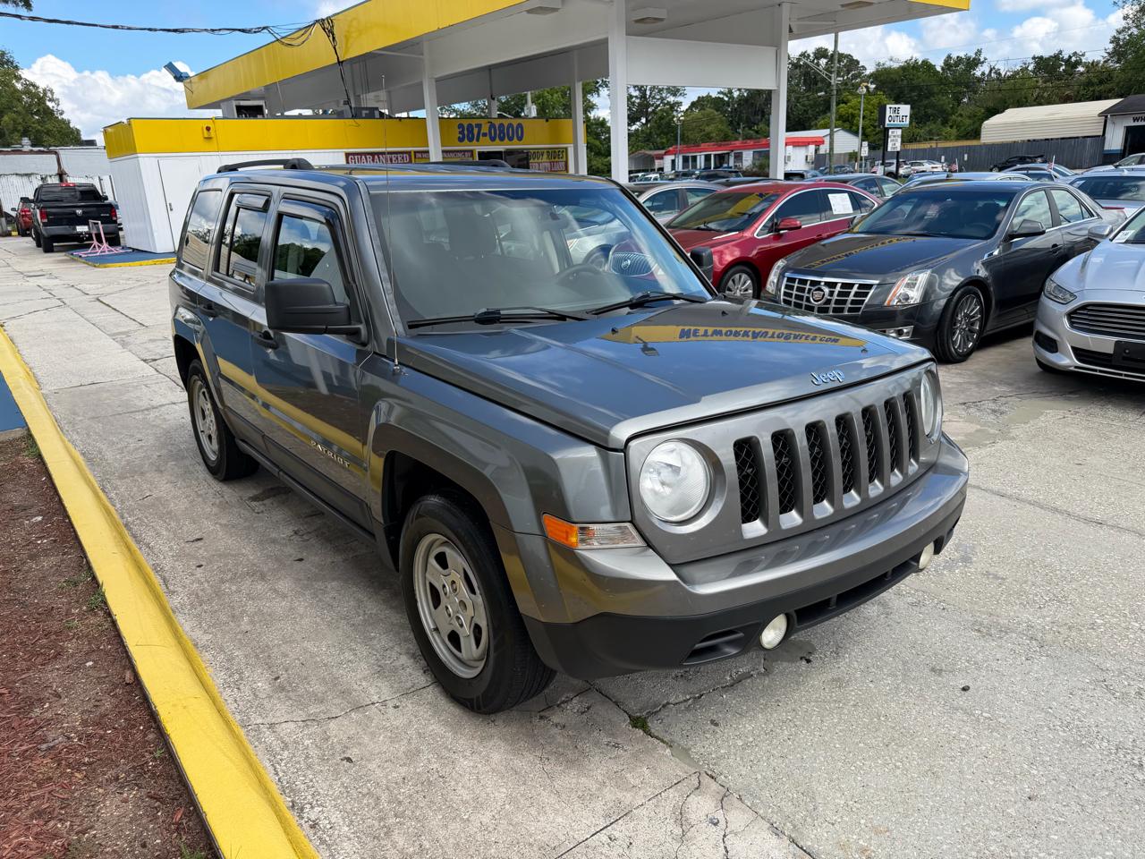 Jeep Patriot Sport 2WD 2013
