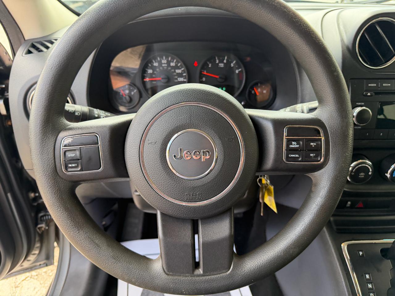 Jeep Patriot Sport 2WD 2013