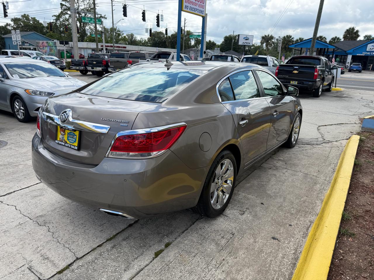 Buick LaCrosse CXS 2011