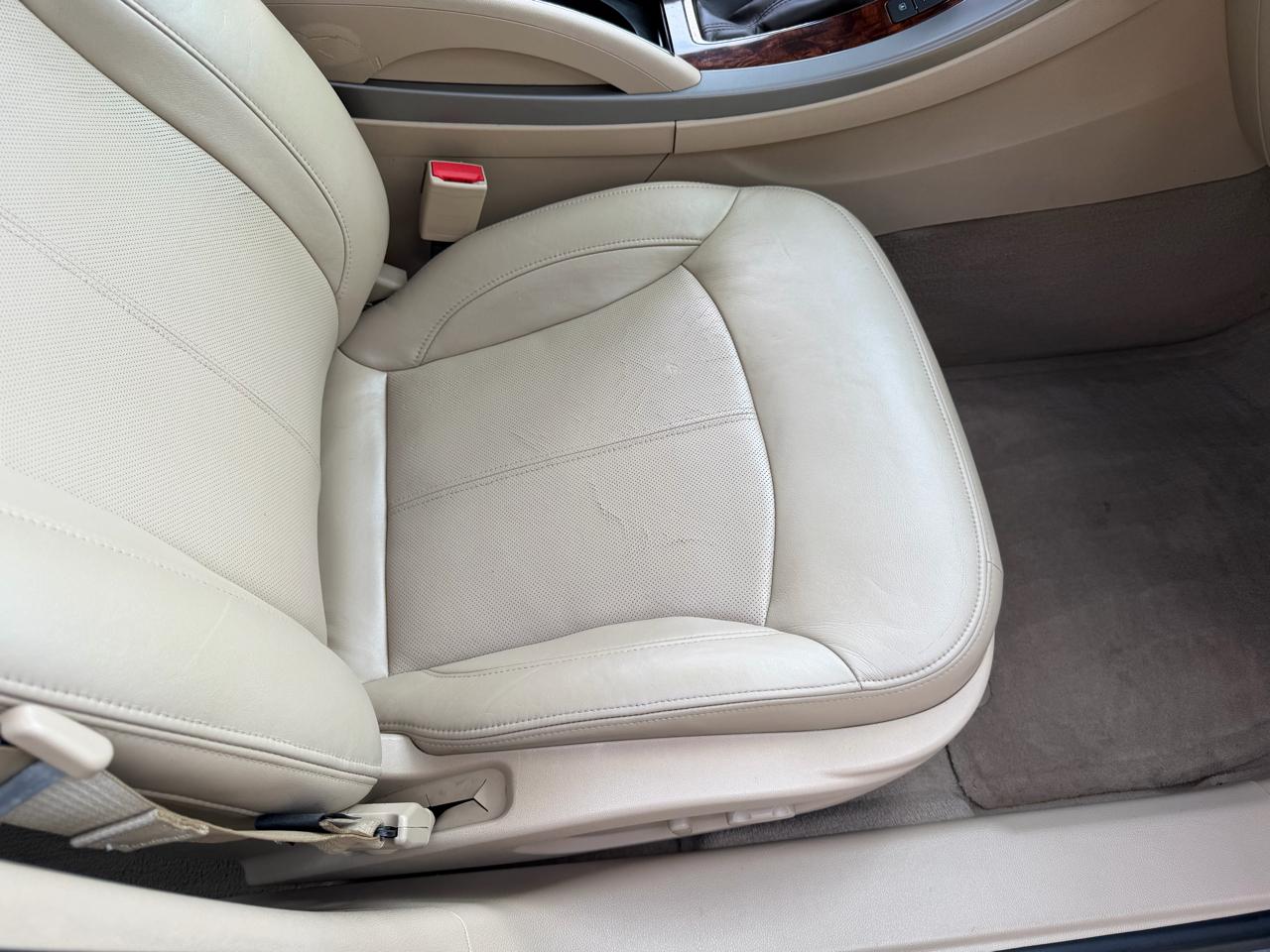 Buick LaCrosse CXS 2011